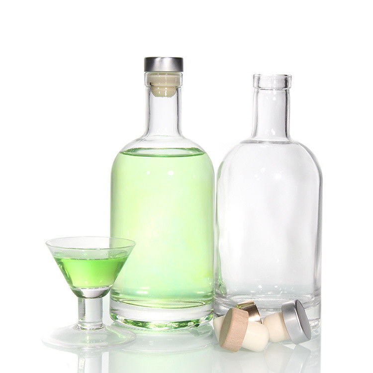 Prix bon marché750ml bouteilles de verre de flint liqueur sur mesure imprimé pour cocktail whisky rhum