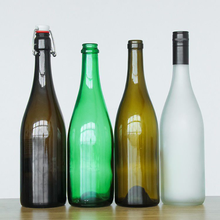 Bouteille de verre de vin de Bordeaux vide de 750 ml avec couvercle en liège