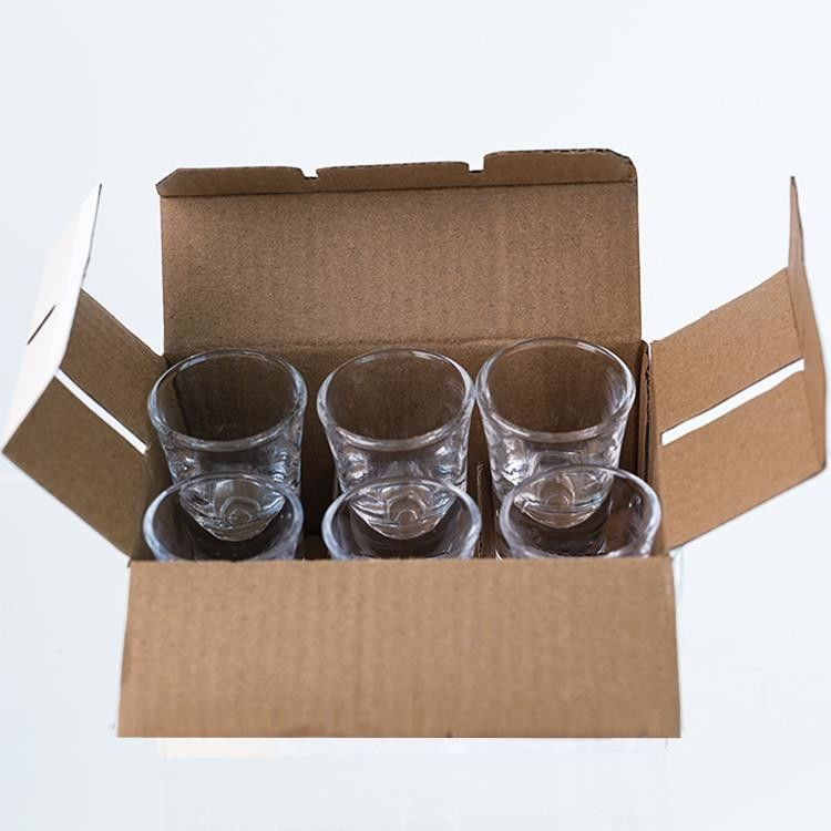 Les verres à glaçons 10ml 30ml 70ml sont très populaires.