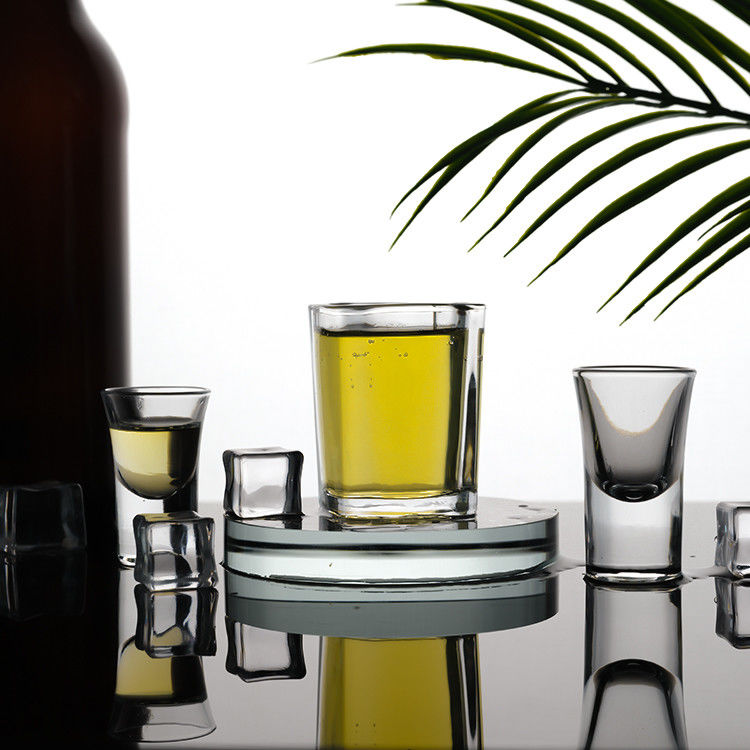 Des échantillons gratuits Luxe 30ml 40ml 70ml Clear Mini Sublimation Shot Glass Tequila Shot Glasses Espresso Shot Glass