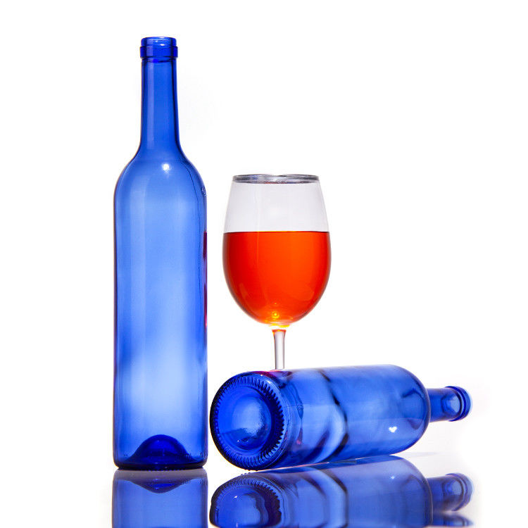Bouteille en verre vide d' huile bleu ambre 750 ml de bière sèche de vin rouge avec couvercle
